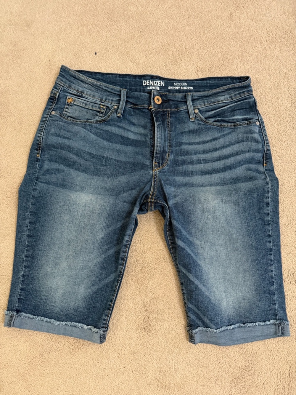 Levi's Denizen Modern Skinny Denim Shorts - Blue women’s size 31/12